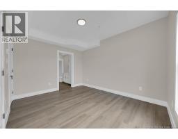 64 Cambridge Drive, photo 10