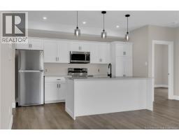 64 Cambridge Drive, photo 6