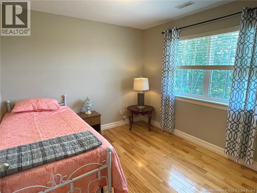 11 Wilson Road - 13