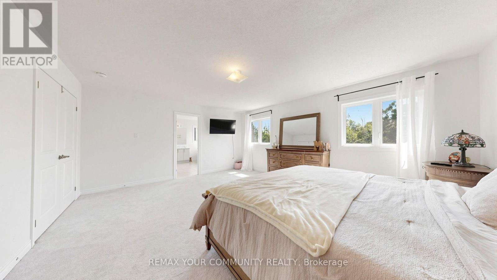 32 BAYCROFT BOULEVARD - 34