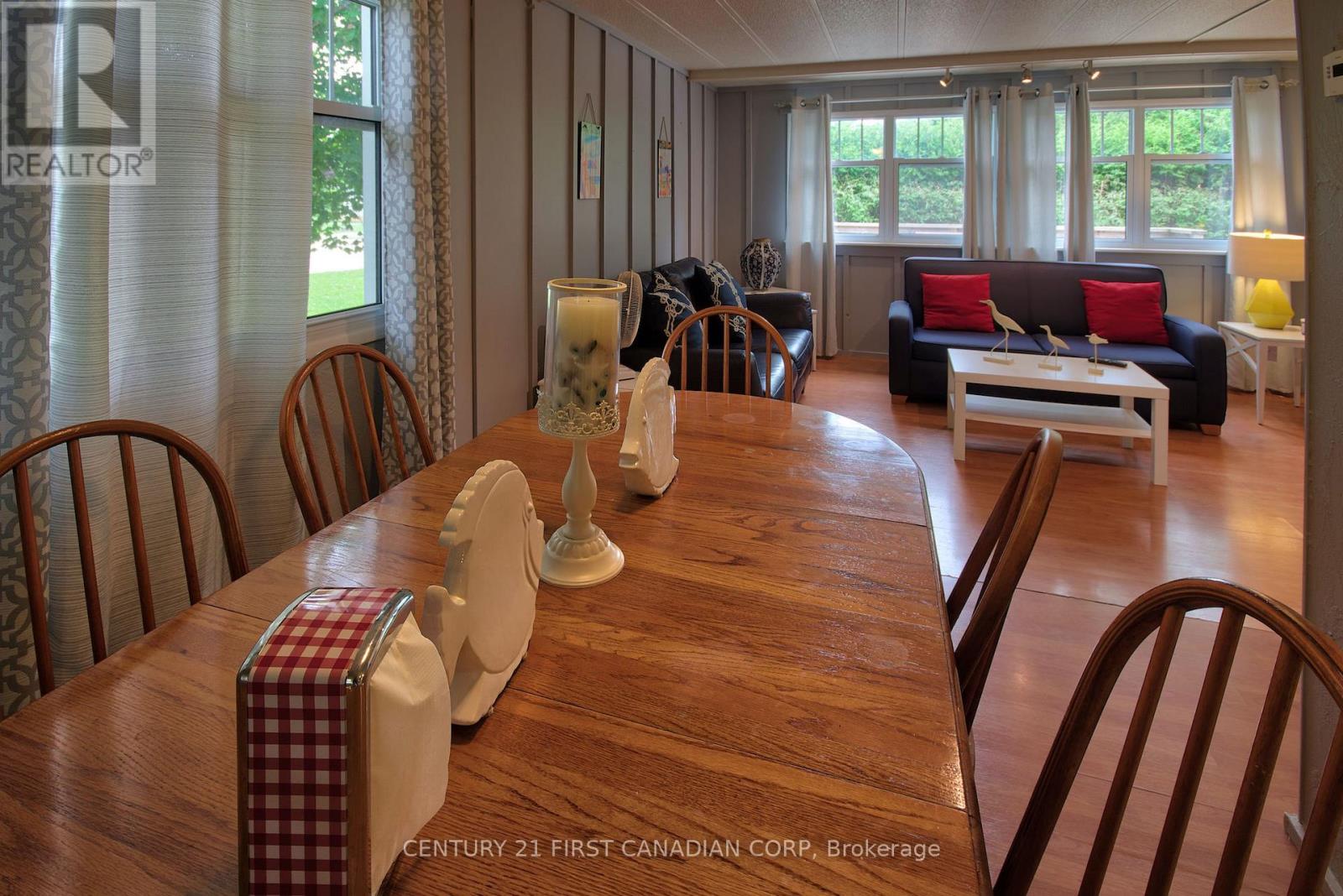 72599 STANLEY STREET - Image 11