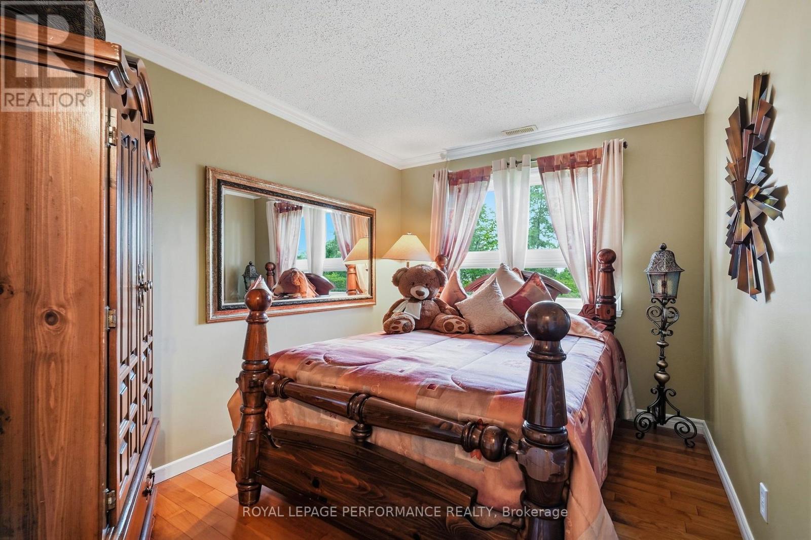 600 PARISIEN STREET - Image 16