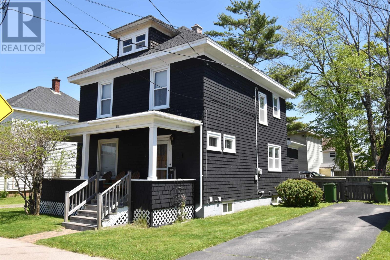 21 COTTAGE Street