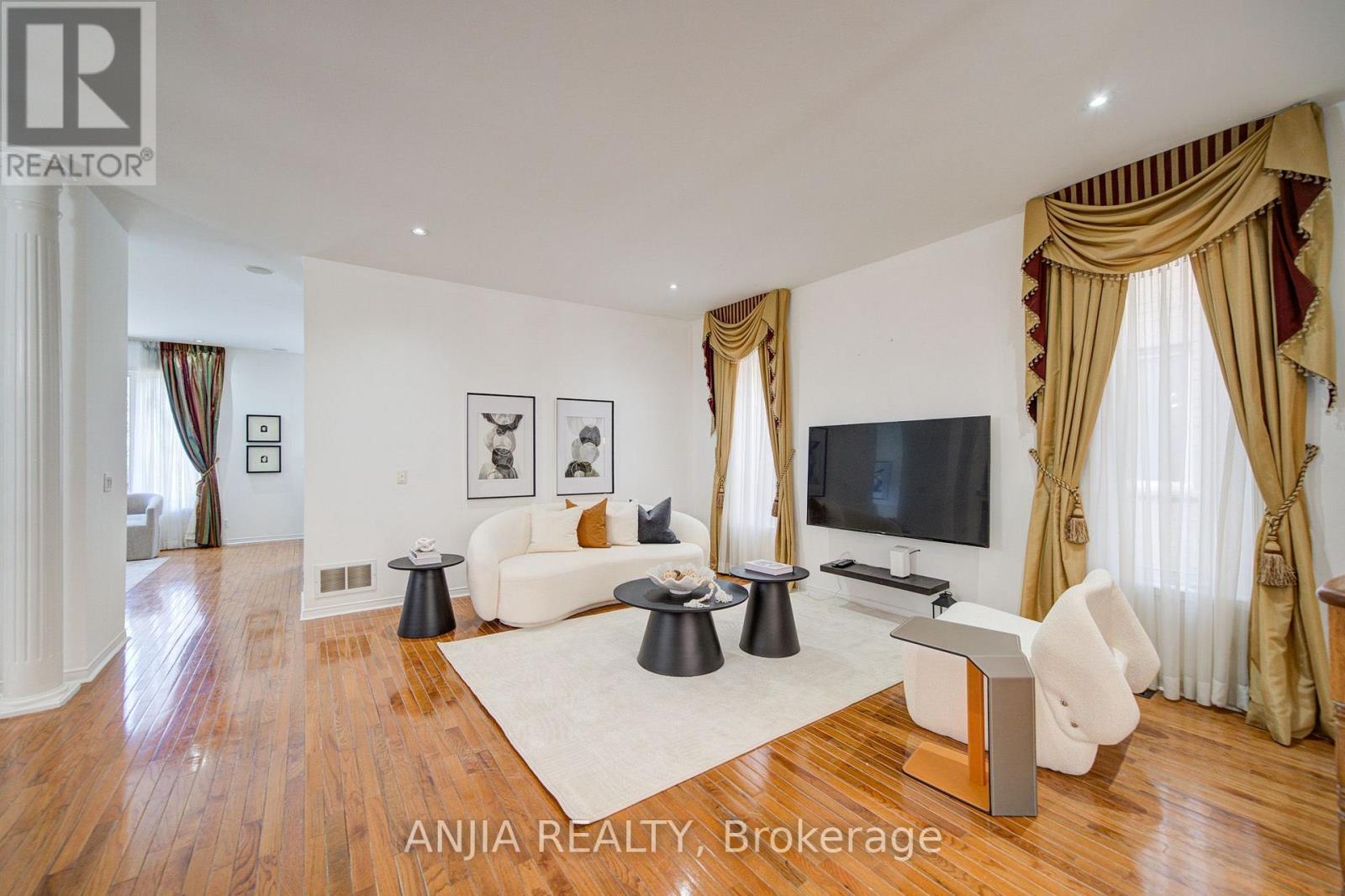 173 RUSSELL JARVIS DRIVE, Markham (Legacy) photo 5