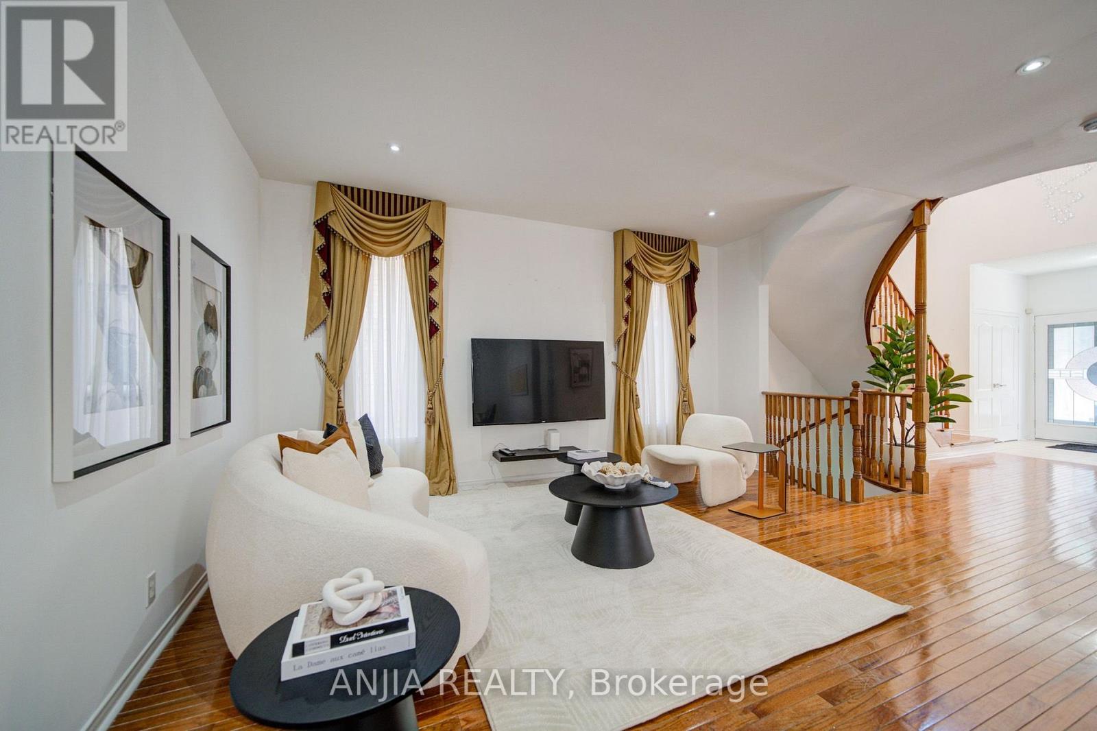 173 RUSSELL JARVIS DRIVE, Markham (Legacy) photo 6