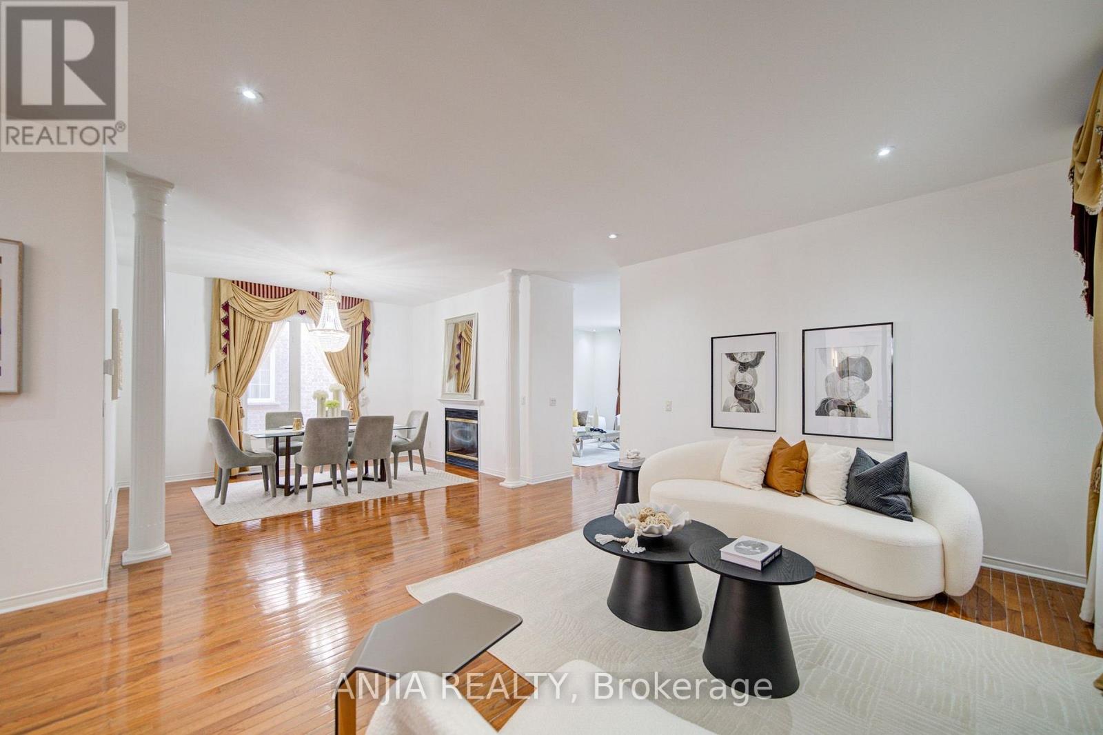 173 RUSSELL JARVIS DRIVE, Markham (Legacy) photo 7