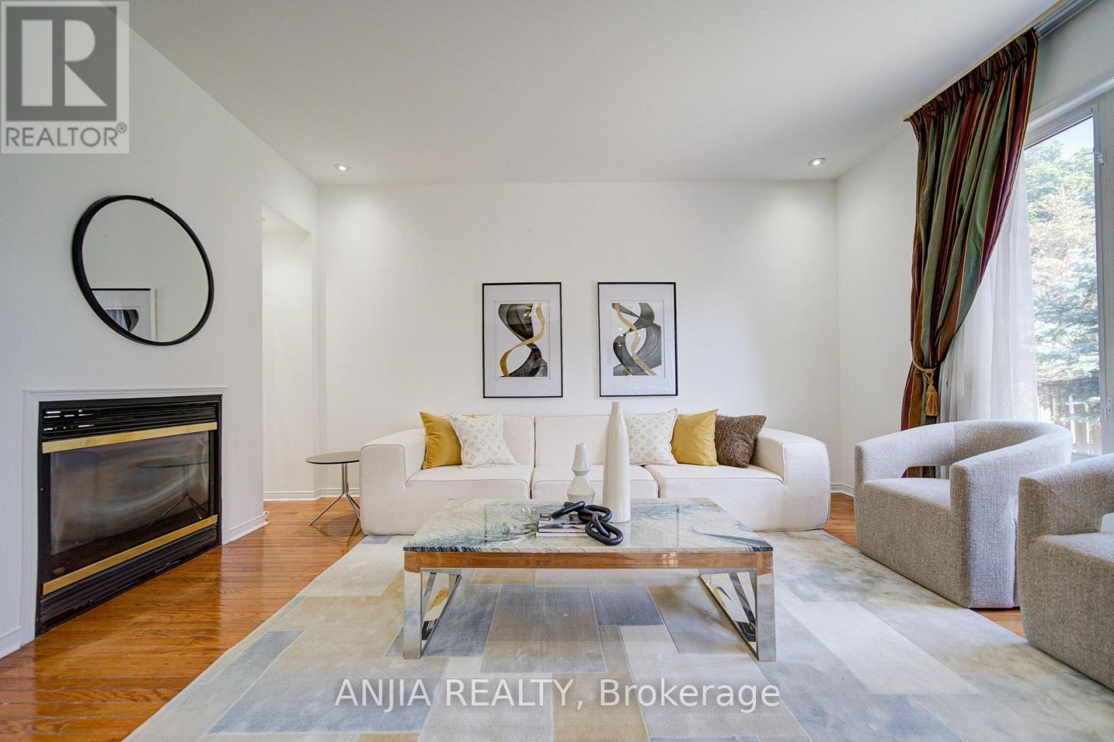173 RUSSELL JARVIS DRIVE, Markham (Legacy) photo 9