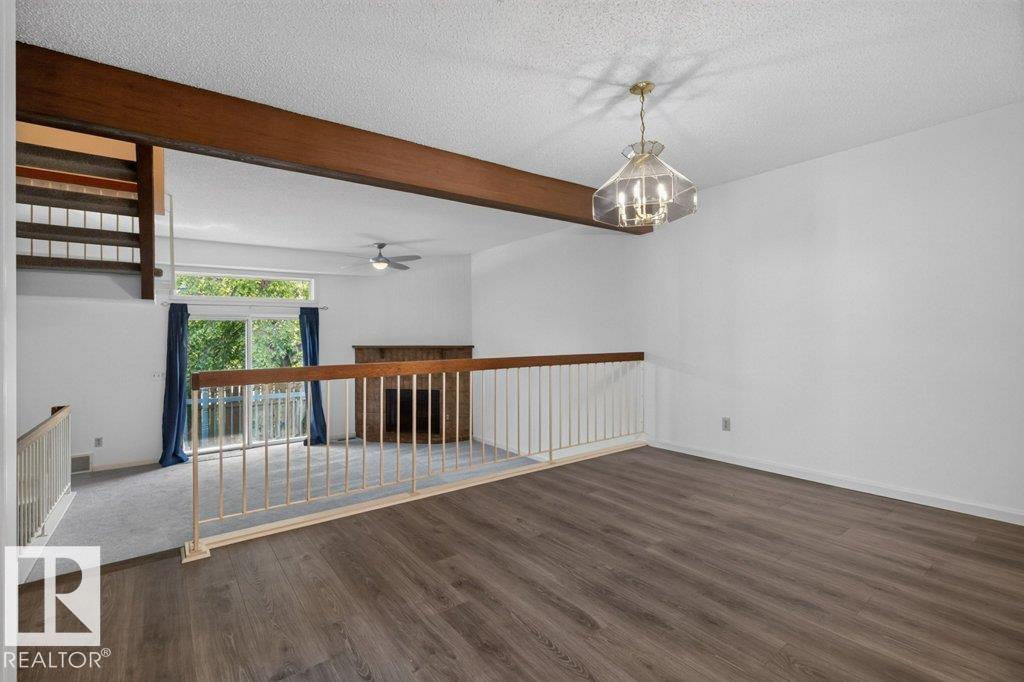 1501 LAKESIDE GR - Image 15