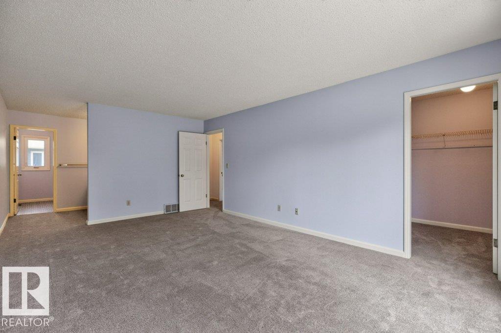 1501 LAKESIDE GR - 30
