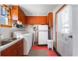 46 Highway 335, Pubnico, NS B0W3S0 Photo 17