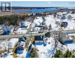 Porch - 46 Highway 335, Pubnico, NS B0W3S0 Photo 6