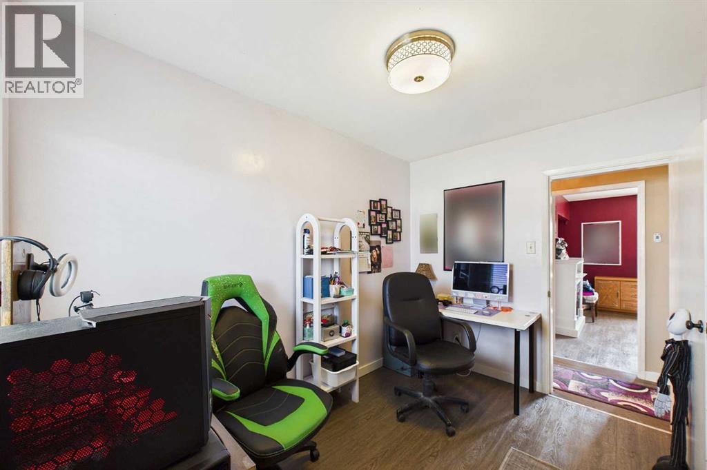 4719 33 Street, Red Deer