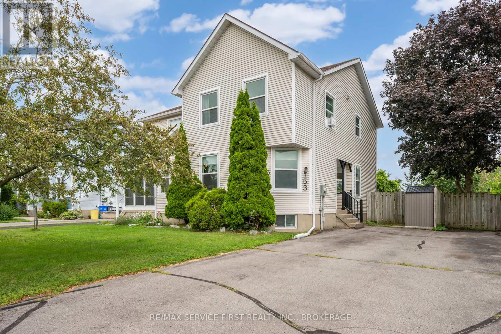 53 MCKEOWN CRESCENT - 1