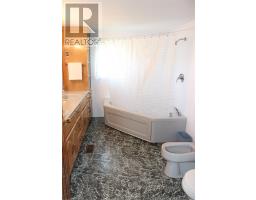 3 Seashore Lane thumbnail 16