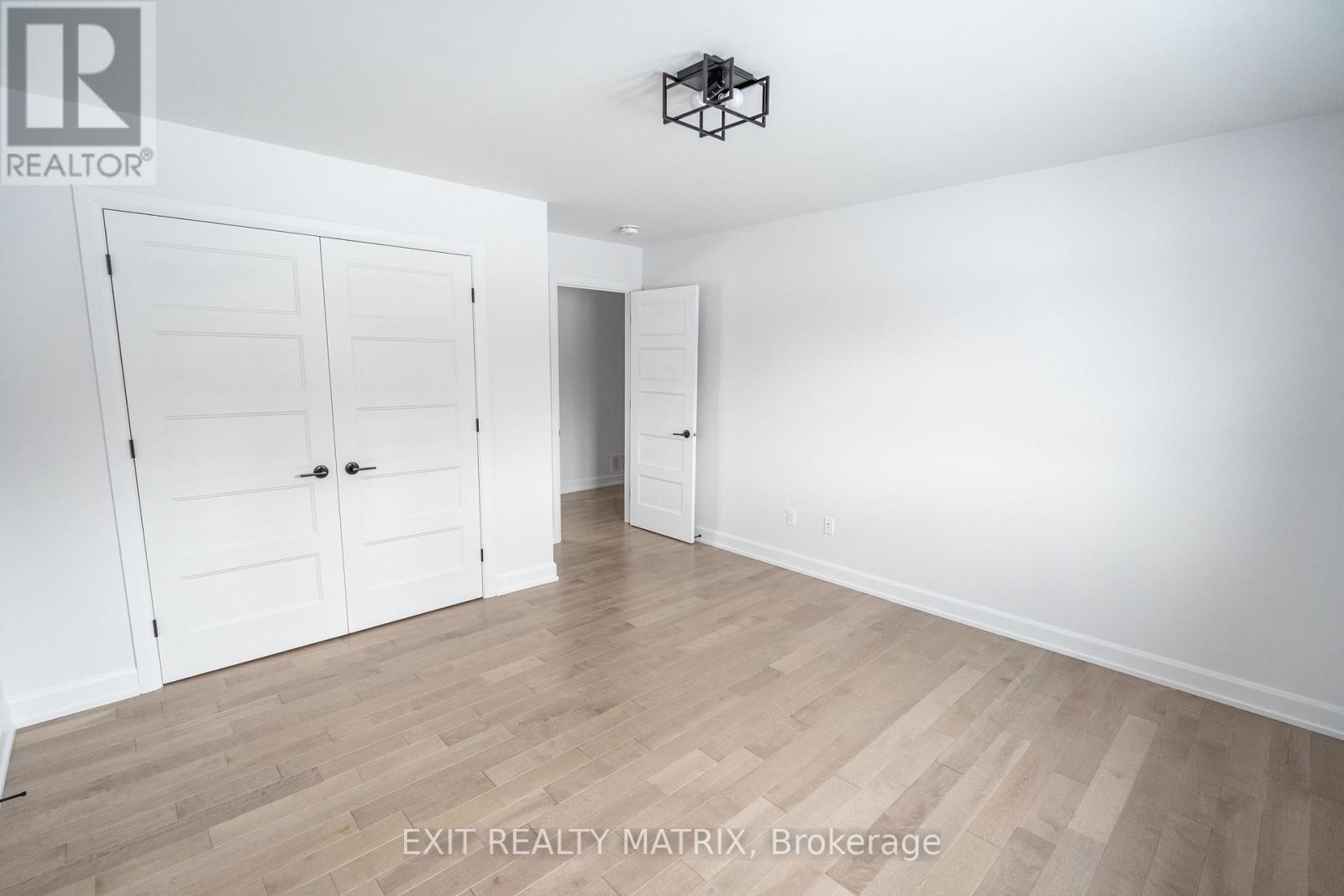 18 GLENCO ROAD - 14