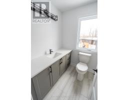 Bathroom - 18 Glenco Road, South Stormont, ON K0C2A0 Photo 10