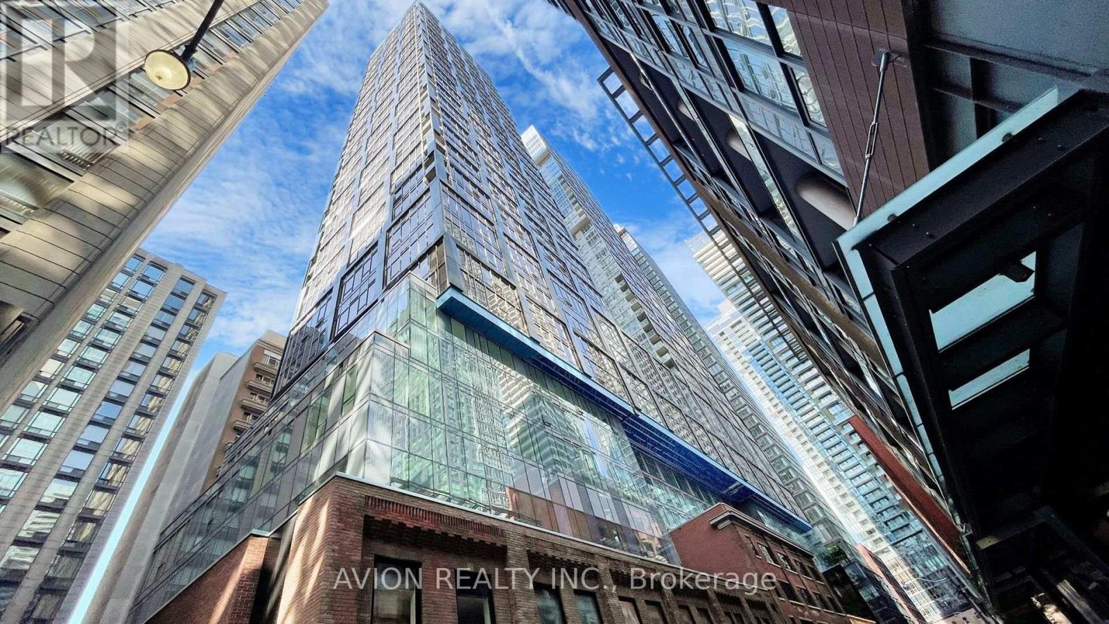 #1605 15 MERCER STREET - 19