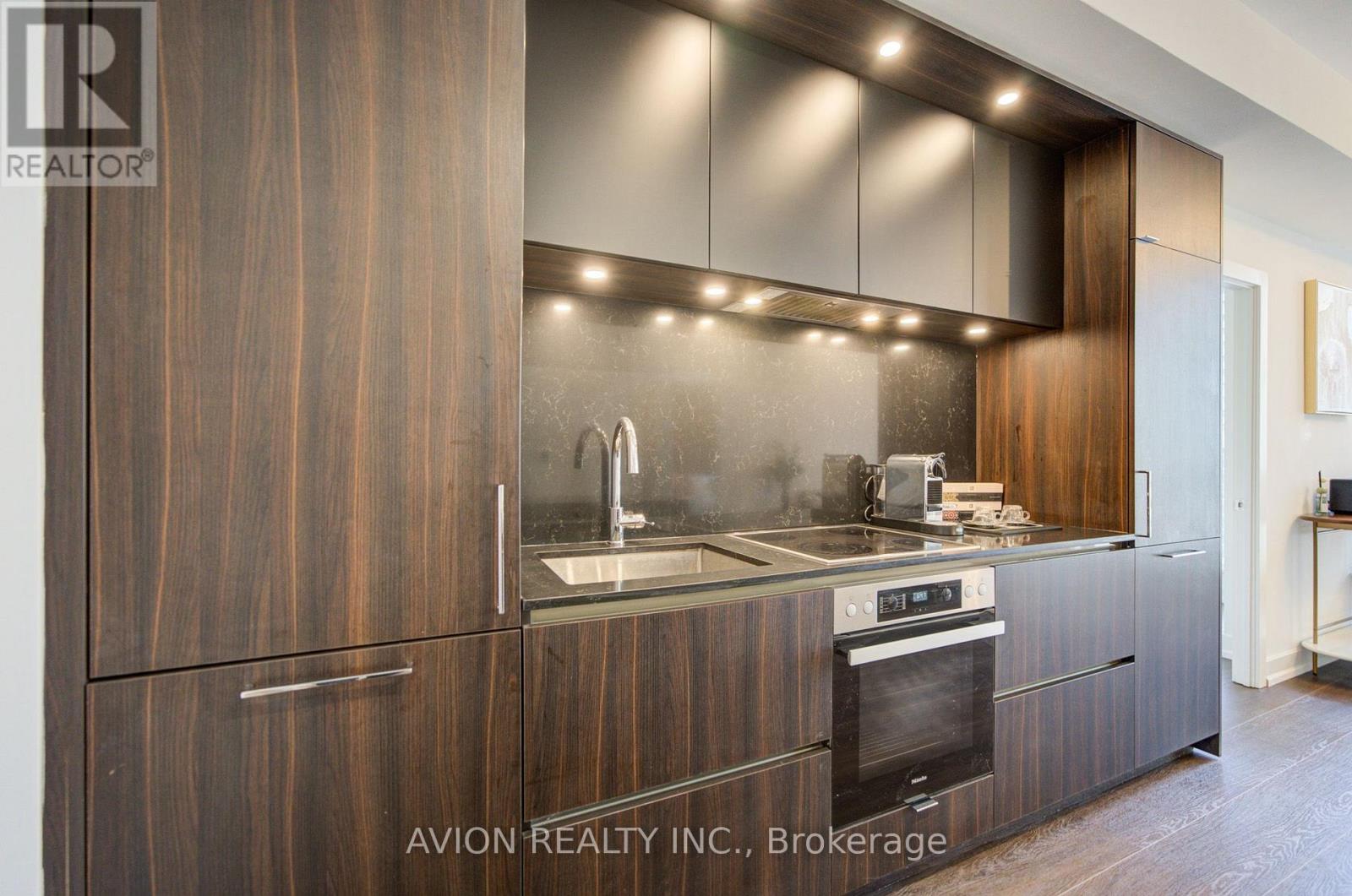 #1605 15 MERCER STREET - 6