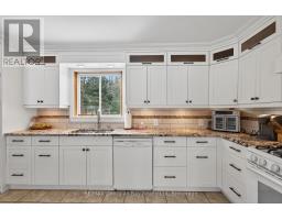Family room - 63 Lepage Drive, Penetanguishene, ON L9M1R5 Photo 11
