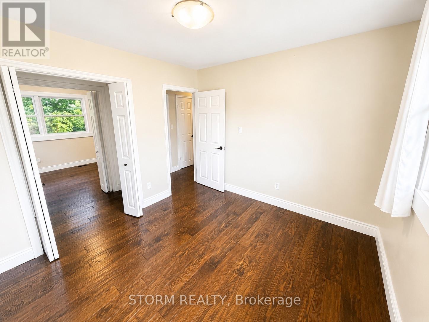 50 SANTA CRUZ DRIVE - 31
