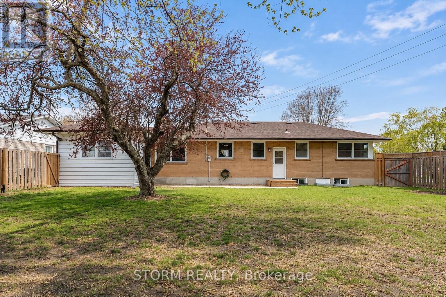 50 SANTA CRUZ DRIVE - 36