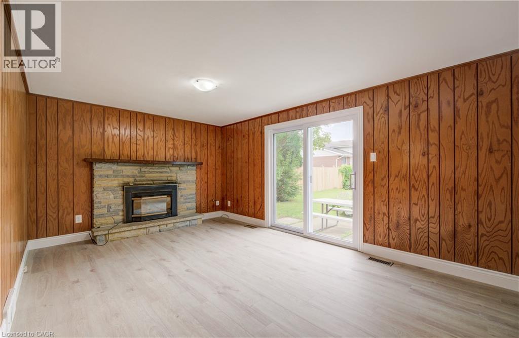 75 BALMORAL Drive - Image 18