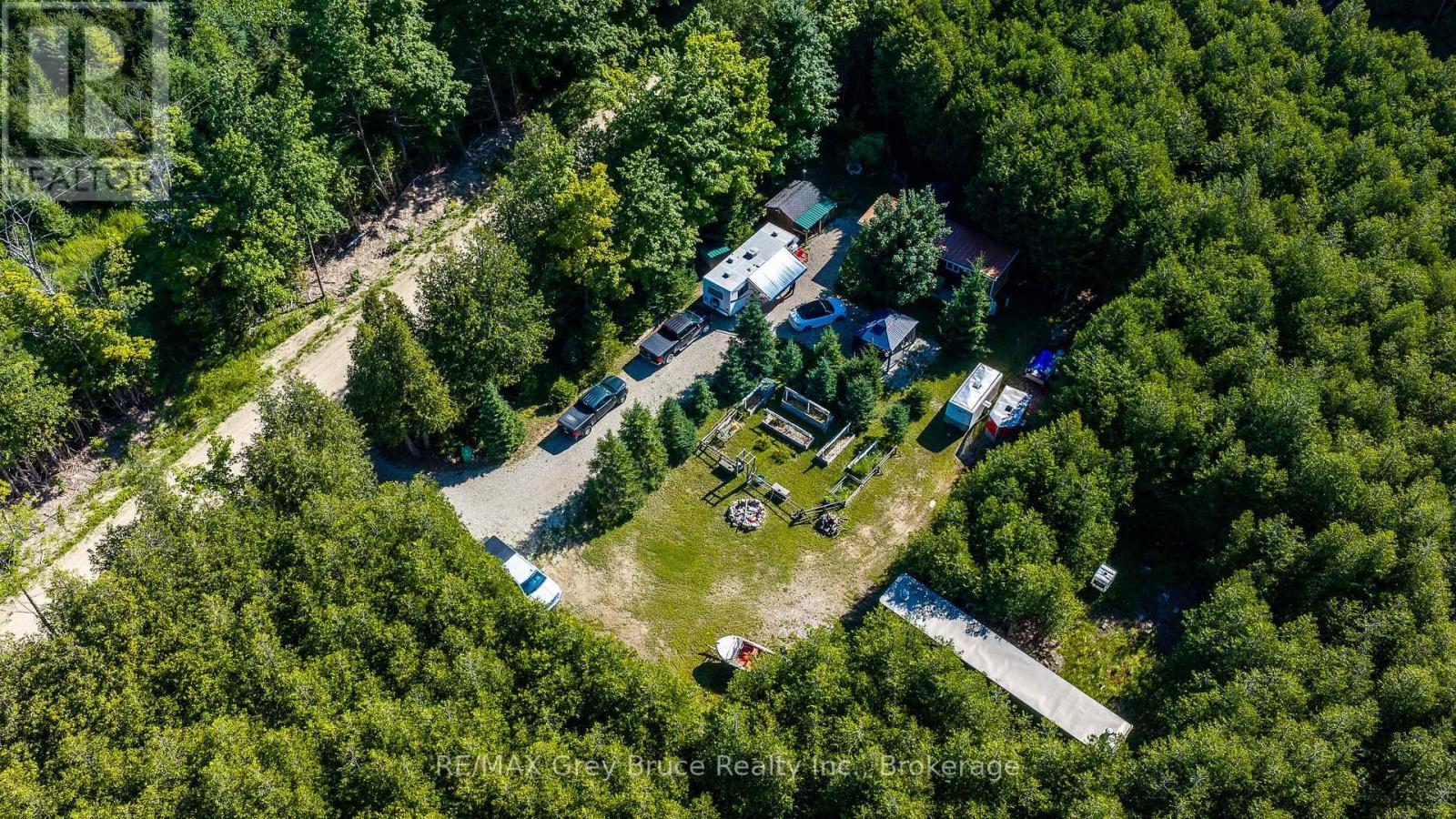 563878 HOLLAND GLENELG TOWNLINE - Image 35