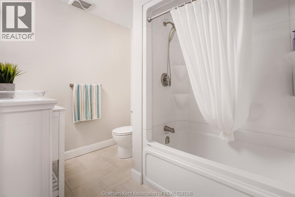 60 Manning DRIVE - Image 36
