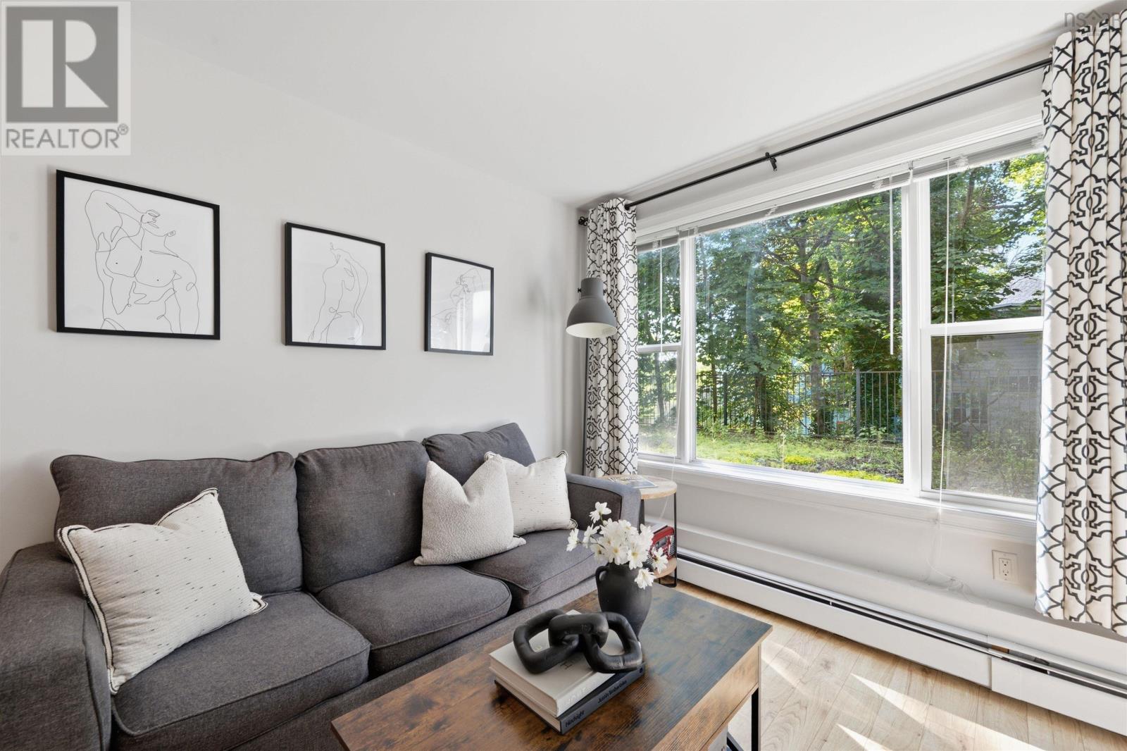 #105 5230 Tobin Street - 3