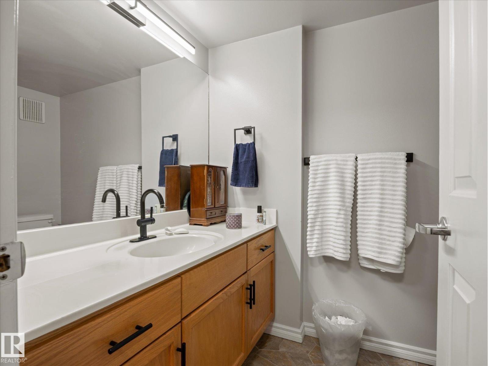 #304 11511 130 ST NW - 17