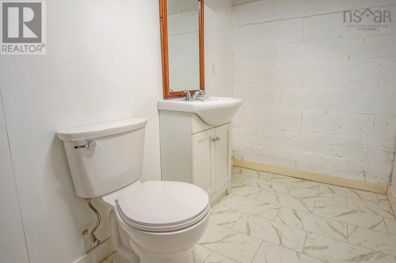 39 Oakdene Avenue - 31