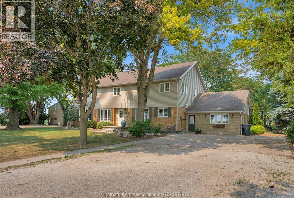 6653 ST PHILIPPES LINE, Grande Pointe — photo 2
