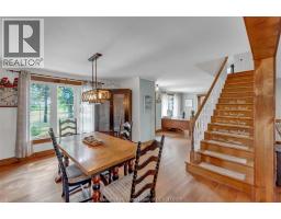Foyer - 6653 St Philippes Line, Grande Pointe, ON N0P1S0 Photo 17