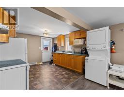 33 Dunluce Crescent thumbnail 15