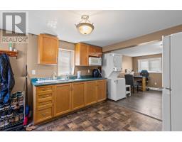 33 Dunluce Crescent thumbnail 17