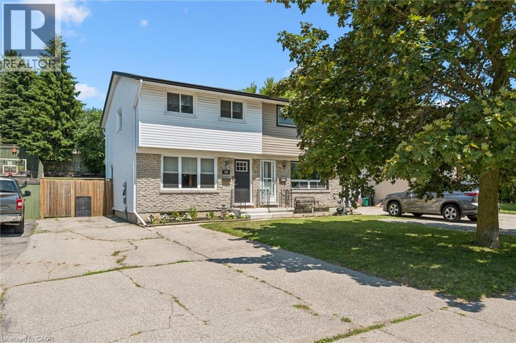 589 ELGIN Street N — photo 2