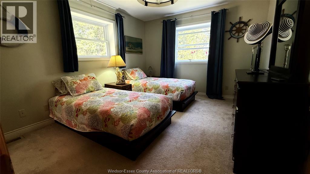 965 West Shore ROAD - 22