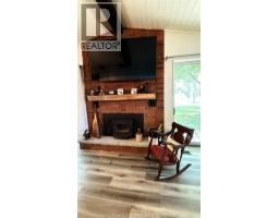 Bedroom - 965 West Shore Road, Pelee Island, ON N0R1M0 Photo 9