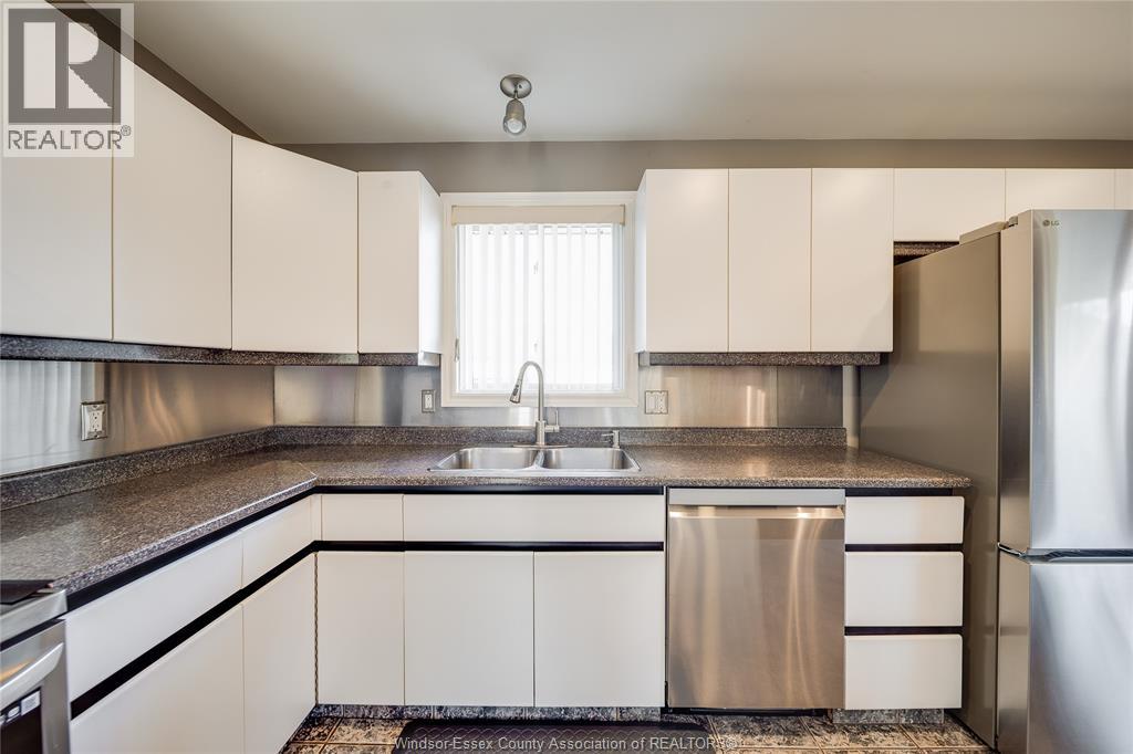 3857 SOCRATES COURT - Image 23