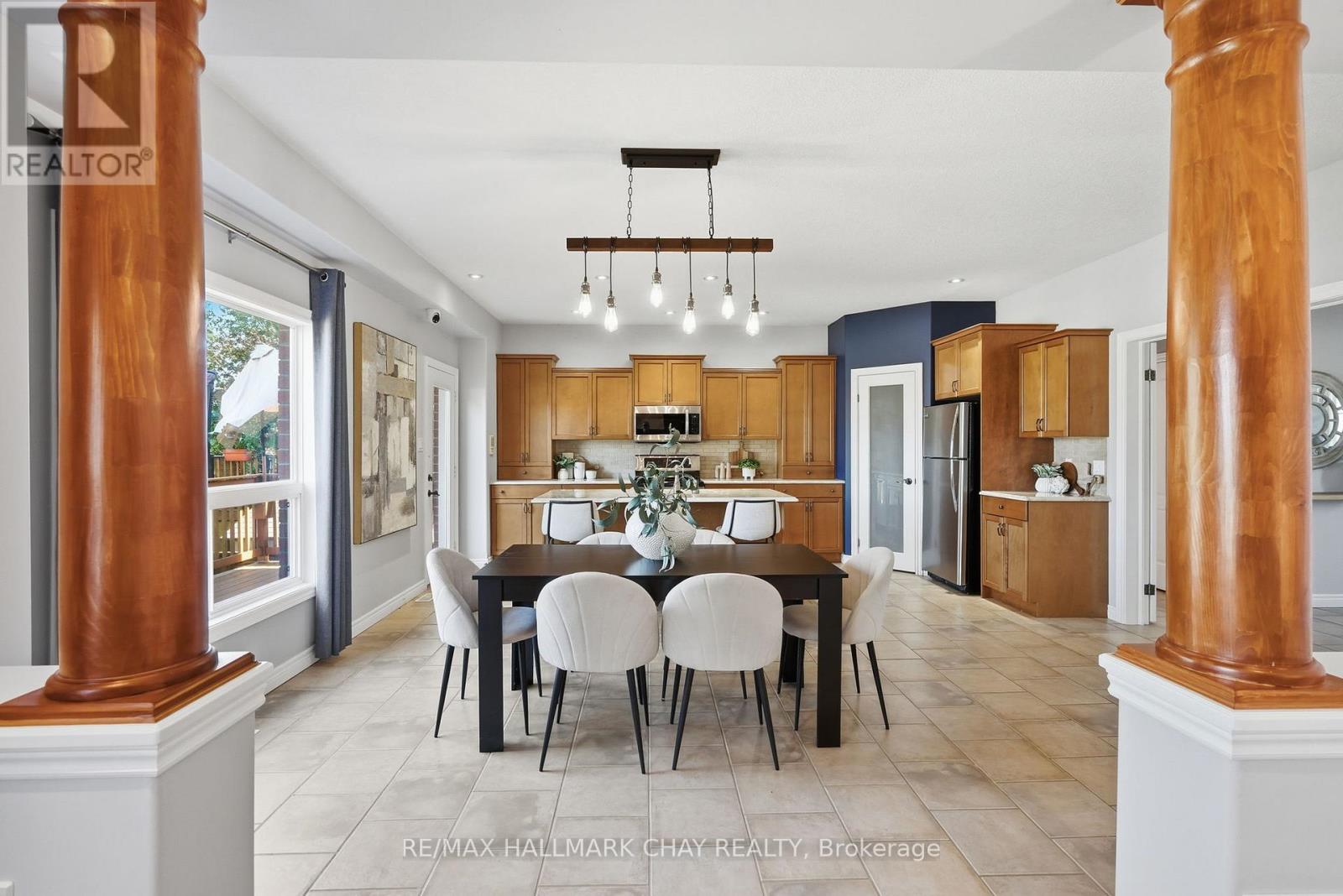 17 ARMEDA CLOW CRESCENT - 9