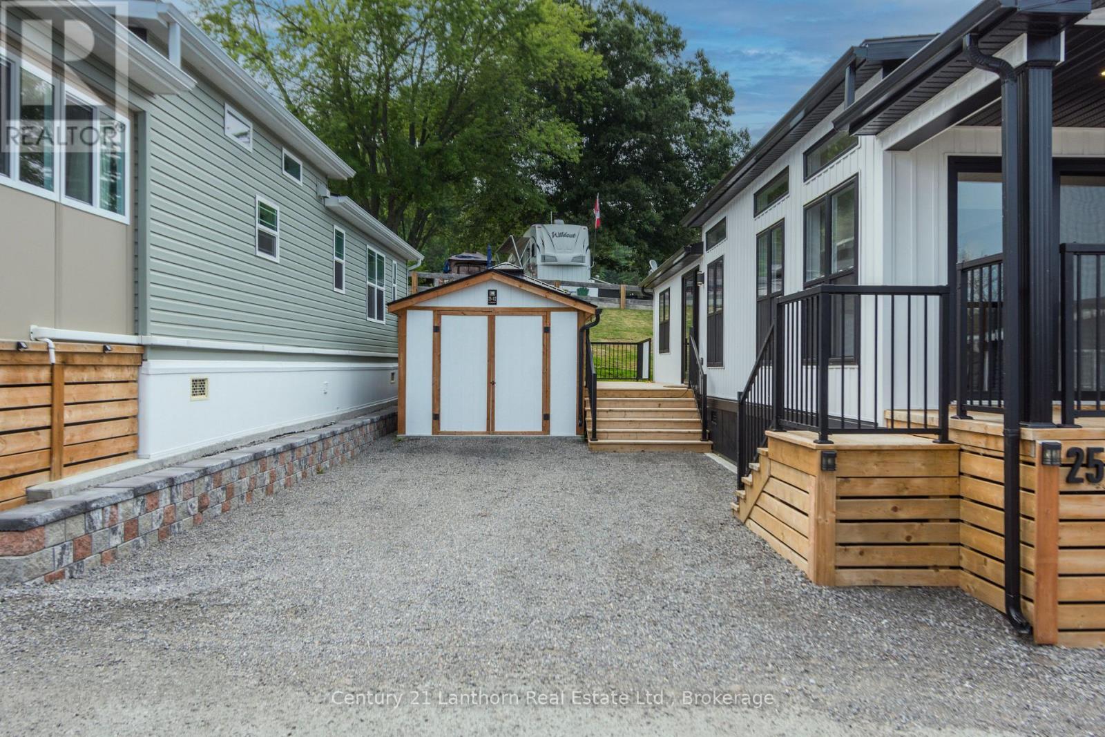 #25 484 FRANKFORD STIRLING ROAD - 2