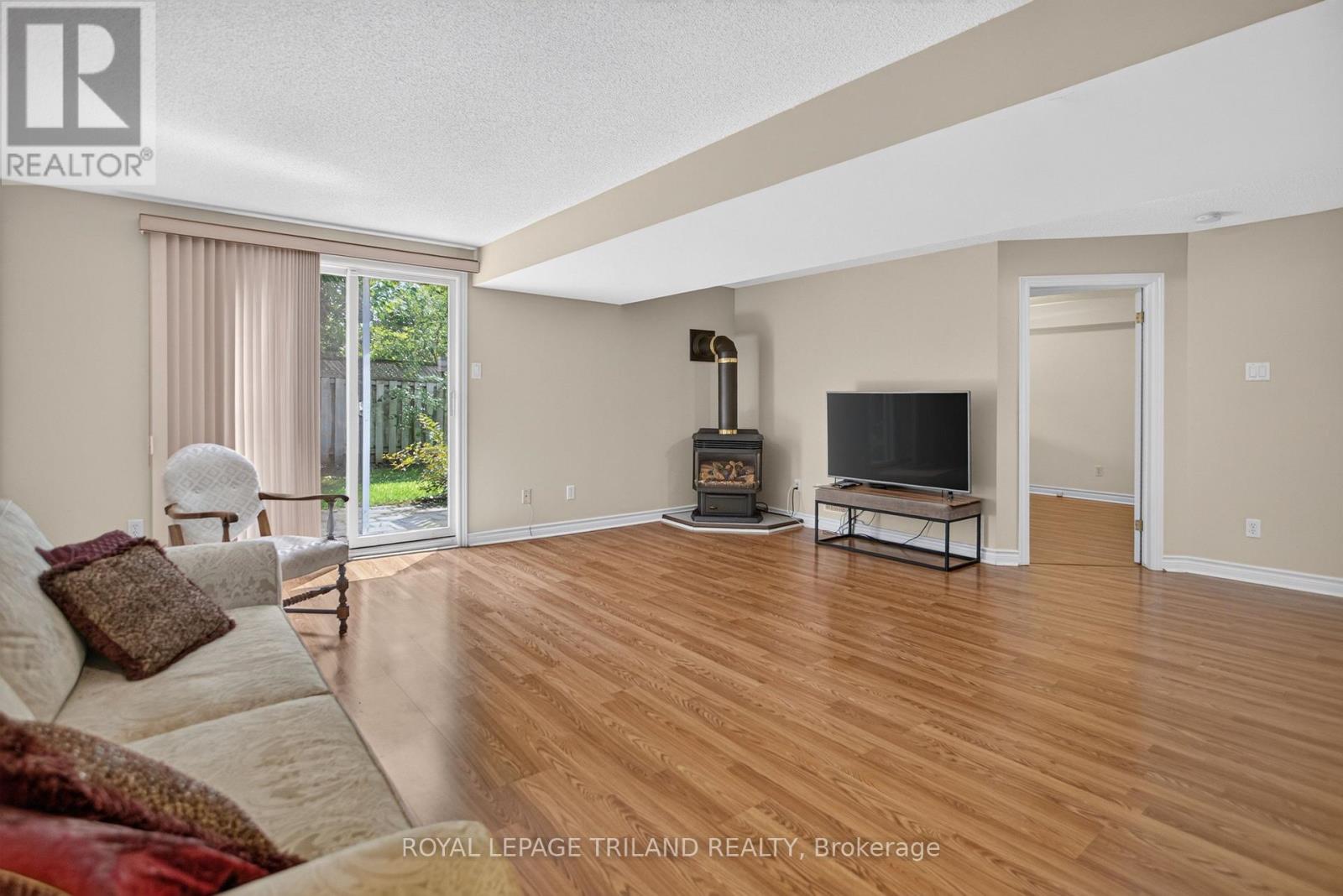 #59 50 NORTHUMBERLAND ROAD - Image 37