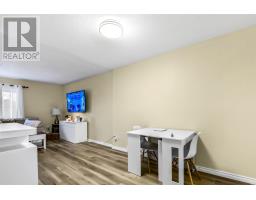 191 Cumberland Crescent thumbnail 11