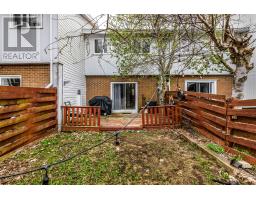 191 Cumberland Crescent thumbnail 27