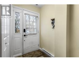 191 Cumberland Crescent thumbnail 4