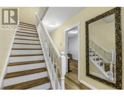 191 Cumberland Crescent thumbnail 5