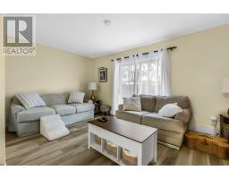 191 Cumberland Crescent thumbnail 6