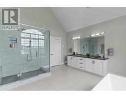 11-14 Lismore Place thumbnail 33