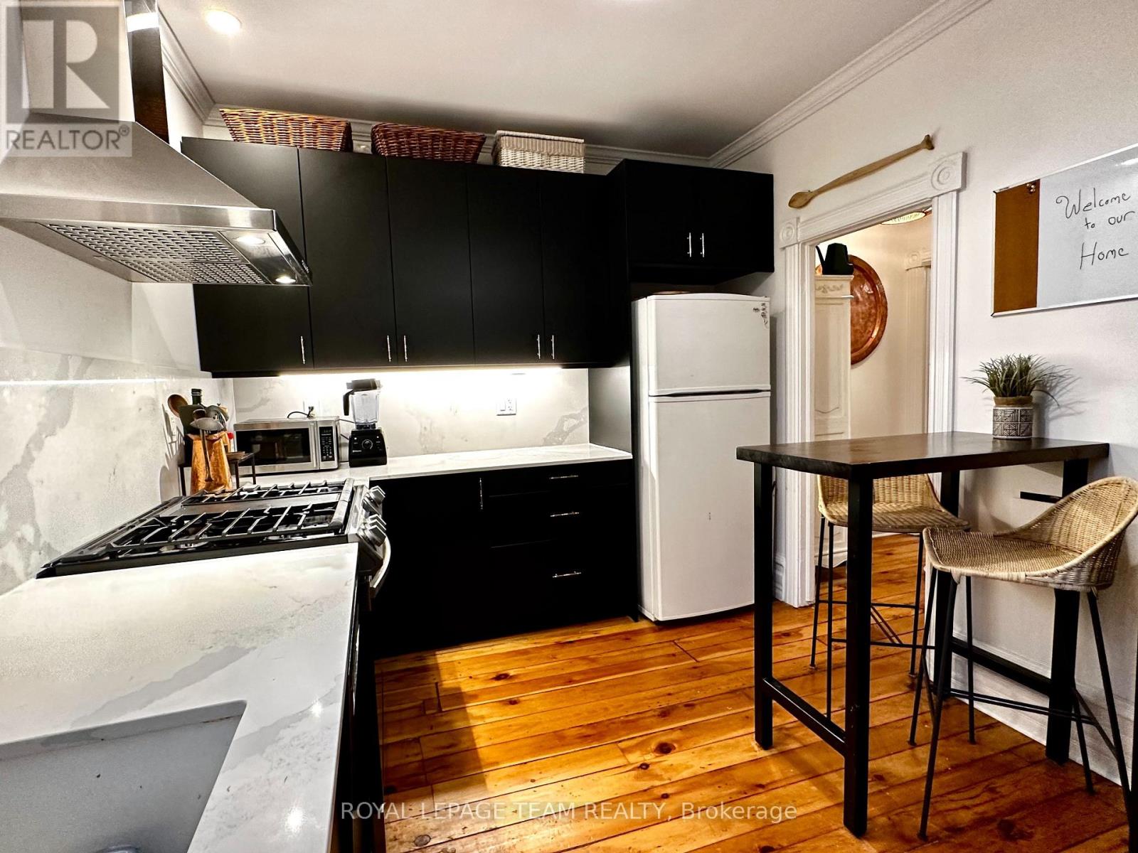3 Bed, 1 Bath Multi-Family for Rent in Ottawa – 2 – 620 COOPER STREET, Ottawa – MLS# X13624038 - Image 6