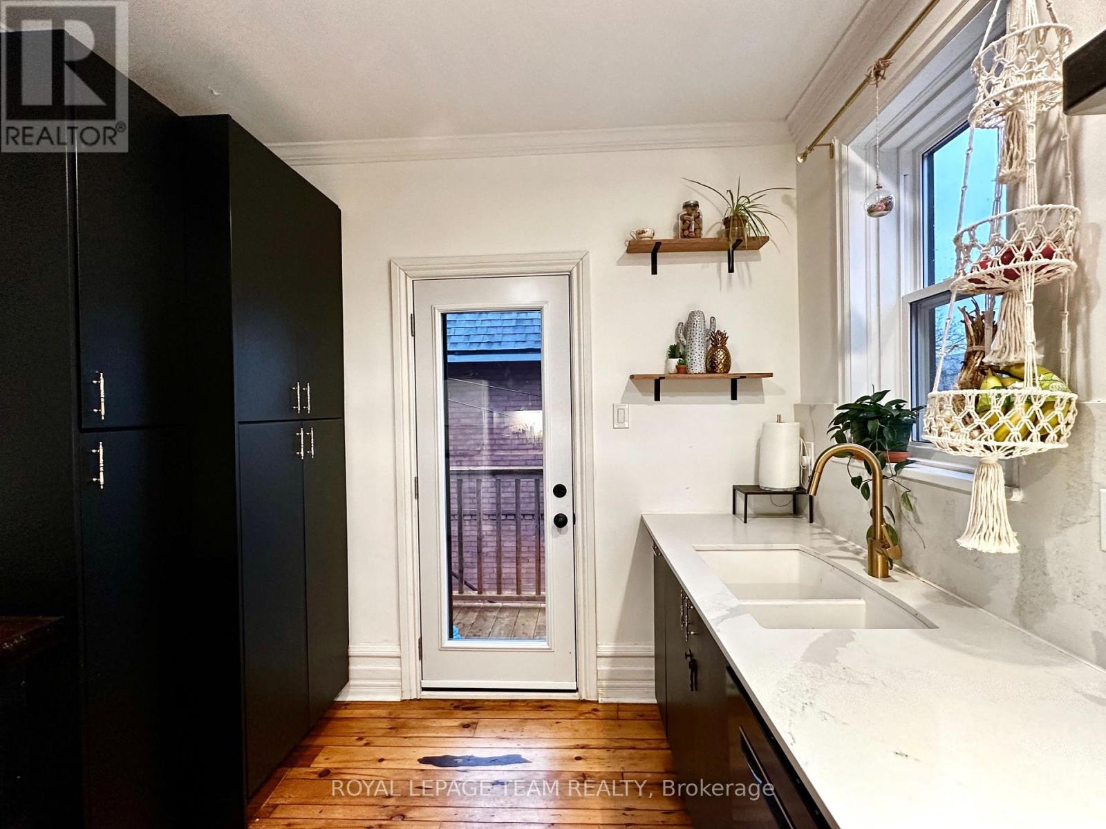 3 Bed, 1 Bath Multi-Family for Rent in Ottawa – 2 – 620 COOPER STREET, Ottawa – MLS# X13624038 - Image 7